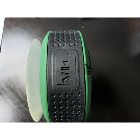 Waterproof Bluetooth Shower Speaker C6 with Strong Driver & Long Battery Life - Picture 4 of 8